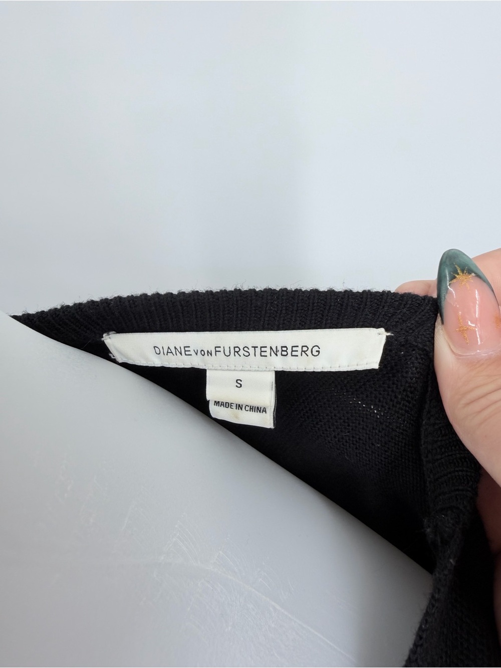 DIANE VON FURSTENBERG Black Wool Ballerina Wrap Sweater Small - Picture 5 of 10